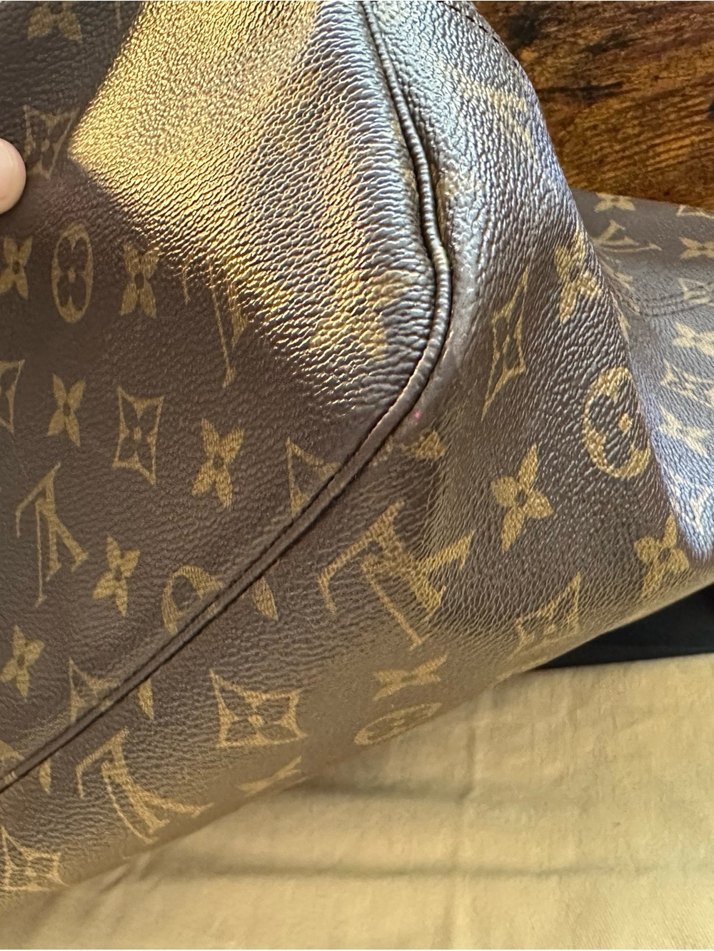 Louis Vuitton Neverfull Mm - Picture 10 of 12